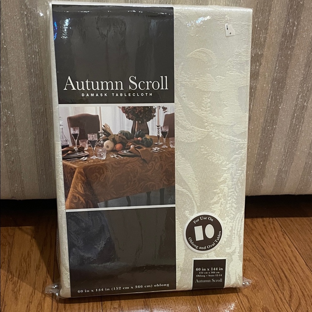 Autumn Scroll Damask Tablecloth